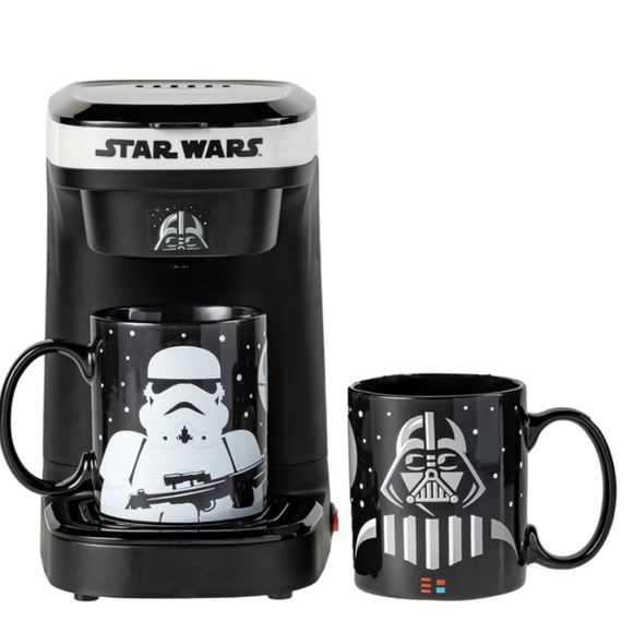 Star Wars coffee machine and 2 mugs - Picture 3 of 3